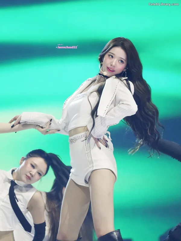 Jang Won-young  장원영 WONYOUNG photo 23 of 5846