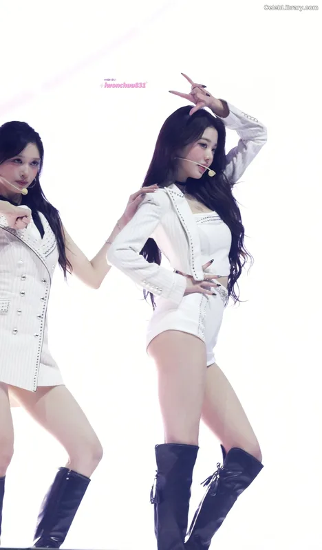 Jang Won-young  장원영 WONYOUNG photo 24 of 5846
