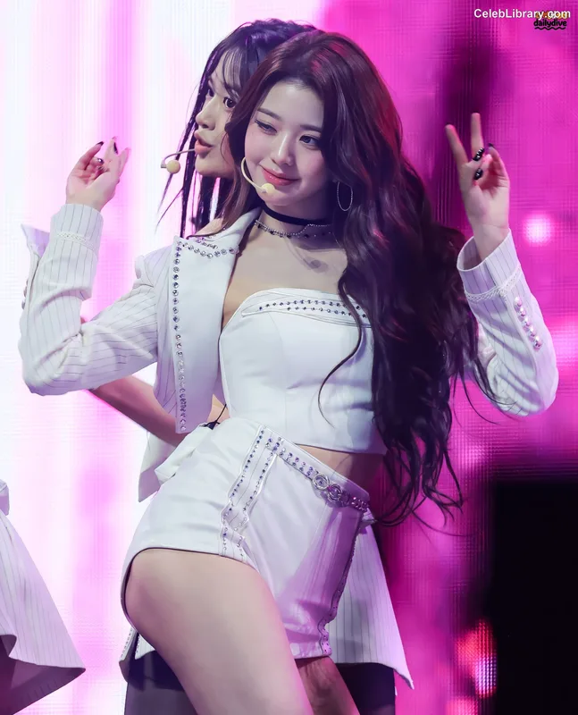Jang Won-young  장원영 WONYOUNG photo 18 of 5846