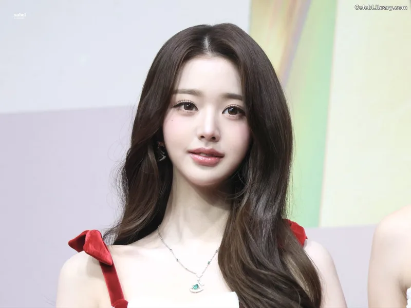 Jang Won-young  장원영 WONYOUNG photo 6 of 5846