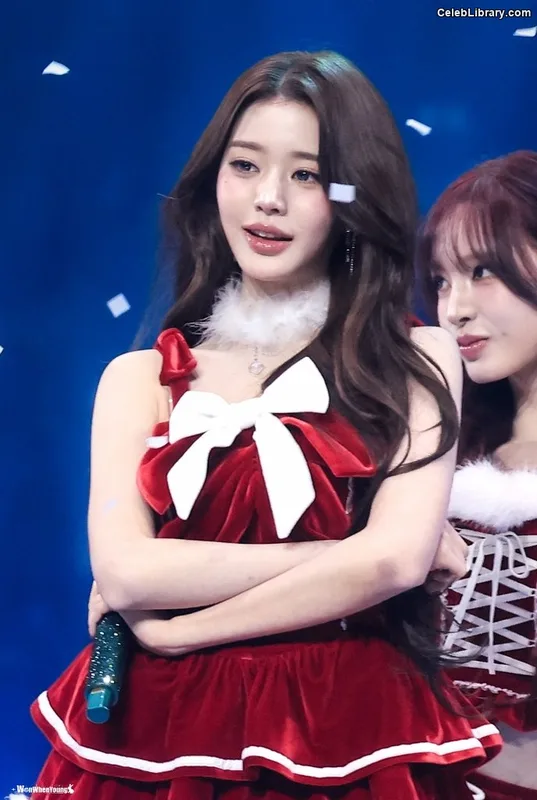 Jang Won-young  장원영 WONYOUNG photo 16 of 5846