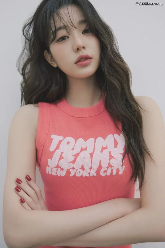 Jang Won-young  장원영 WONYOUNG photo 17 of 5846