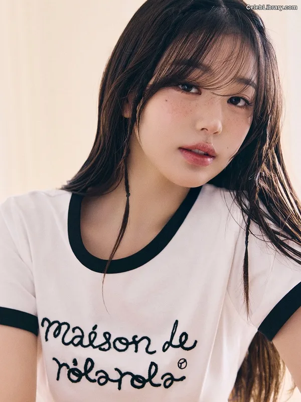 Jang Won-young  장원영 WONYOUNG photo 10 of 5846