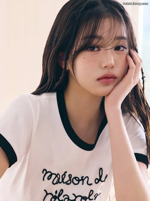 Jang Won-young  장원영 WONYOUNG photo 11 of 5846