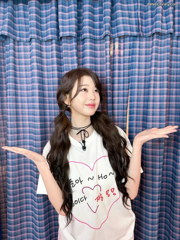Jang Won-young  장원영 WONYOUNG photo 19 of 5846