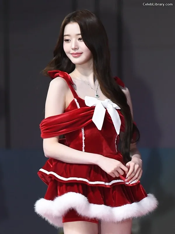 Jang Won-young  장원영 WONYOUNG photo 13 of 5846