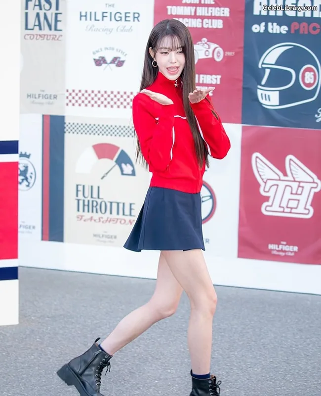 Jang Won-young  장원영 WONYOUNG photo 1 of 5846
