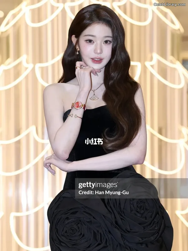 Jang Won-young  장원영 WONYOUNG photo 13 of 5846