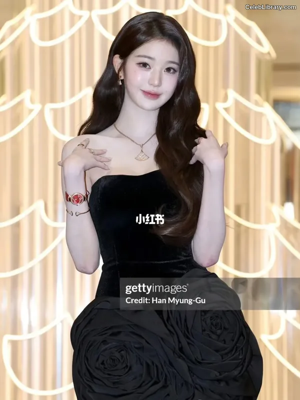 Jang Won-young  장원영 WONYOUNG photo 18 of 5846