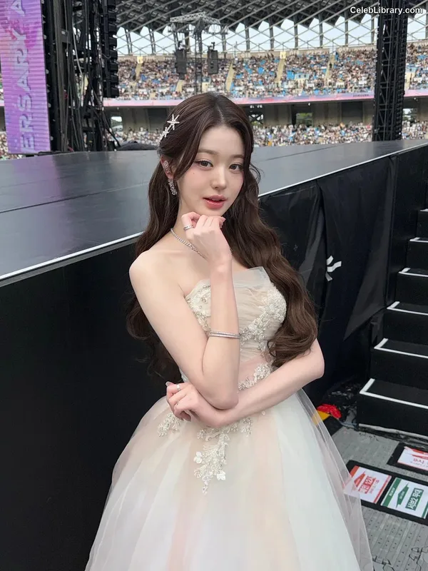 Jang Won-young  장원영 WONYOUNG photo 3 of 5846