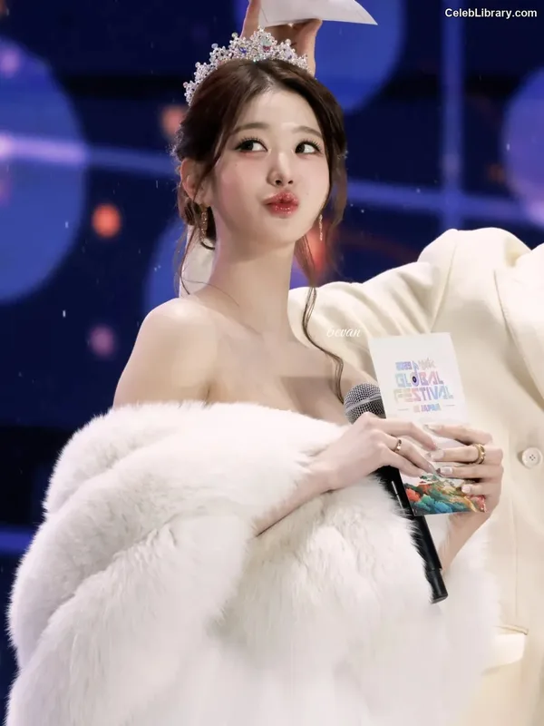 Jang Won-young  장원영 WONYOUNG photo 4 of 5846
