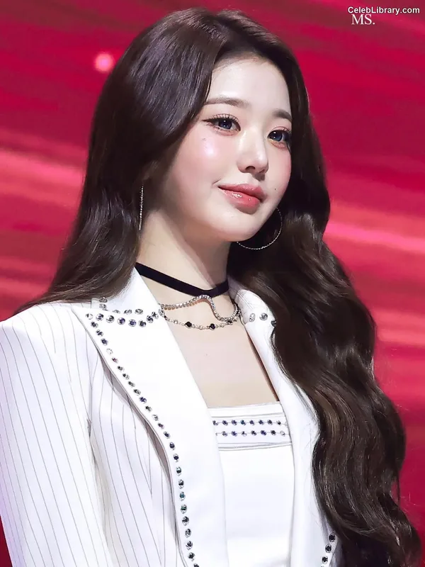Jang Won-young  장원영 WONYOUNG photo 18 of 5846