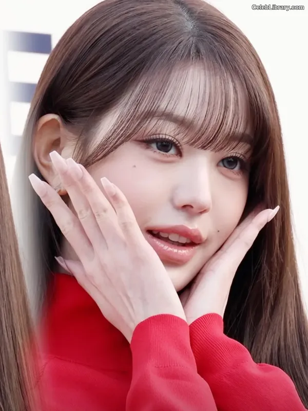 Jang Won-young  장원영 WONYOUNG photo 13 of 5846