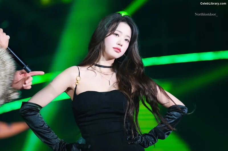 Jang Won-young  장원영 WONYOUNG photo 16 of 5846