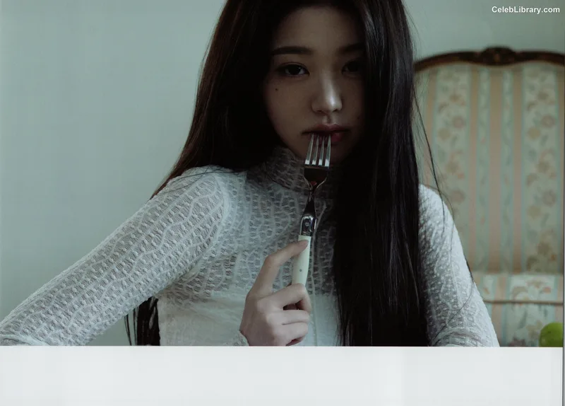 Jang Won-young  장원영 WONYOUNG photo 4 of 5846