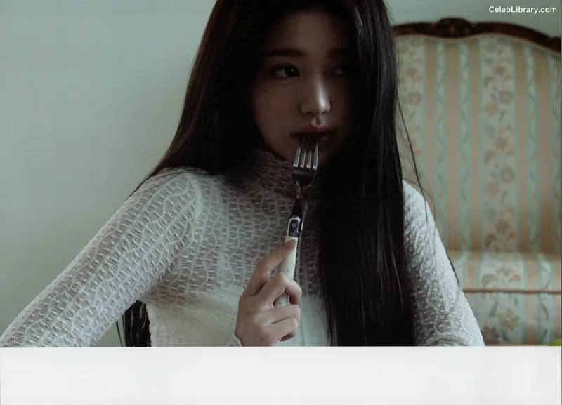 Jang Won-young  장원영 WONYOUNG photo 5 of 5846