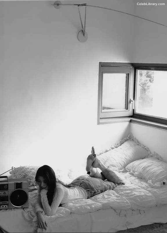 Jang Won-young  장원영 WONYOUNG photo 11 of 5846