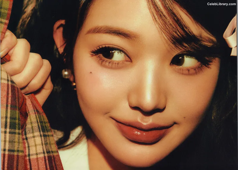 Jang Won-young  장원영 WONYOUNG photo 2 of 5846
