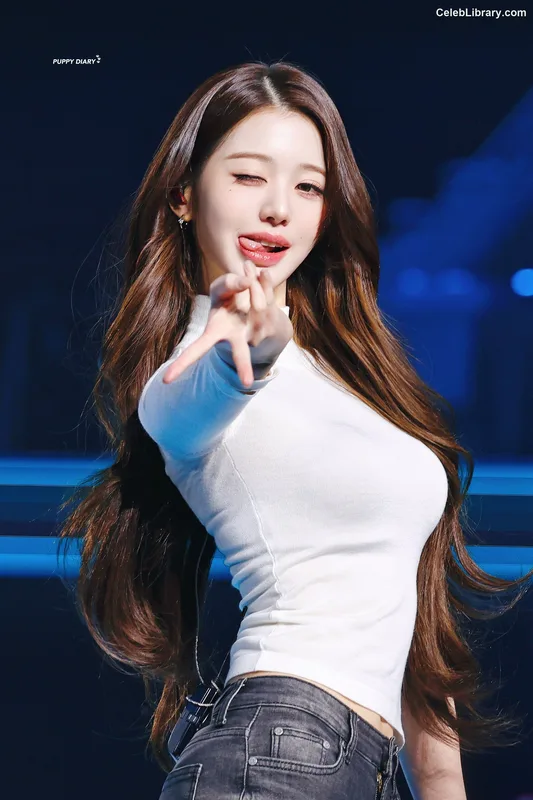 Jang Won-young  장원영 WONYOUNG photo 4 of 5846