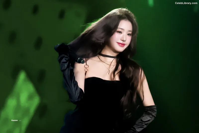 Jang Won-young  장원영 WONYOUNG photo 10 of 5846