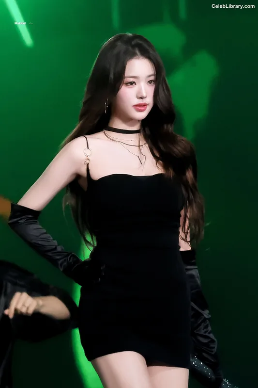 Jang Won-young  장원영 WONYOUNG photo 12 of 5846