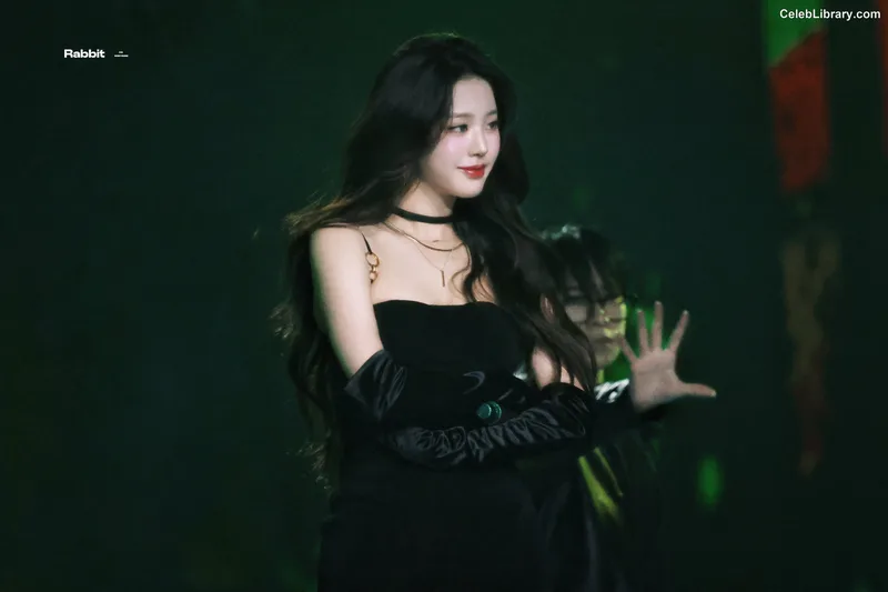 Jang Won-young  장원영 WONYOUNG photo 15 of 5846