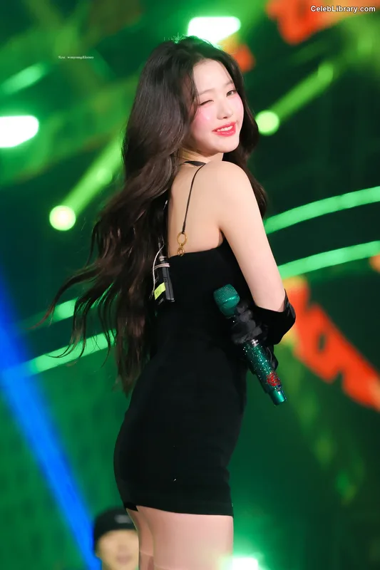 Jang Won-young  장원영 WONYOUNG photo 22 of 5846