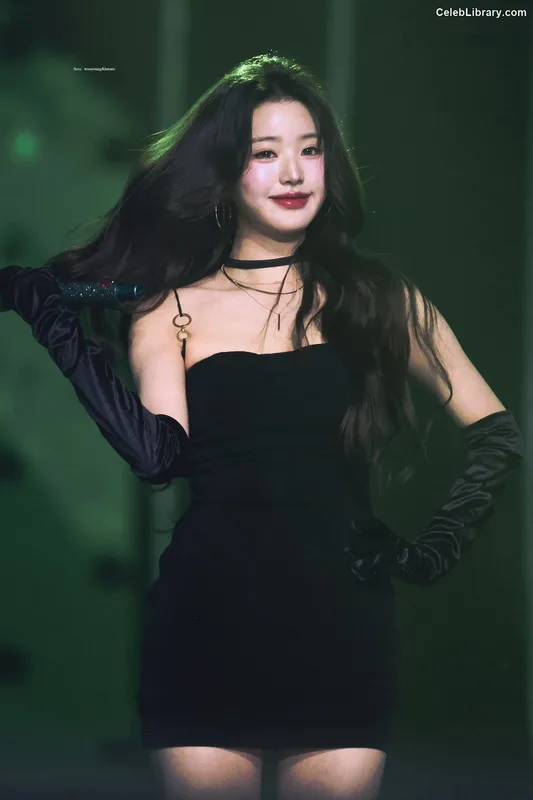 Jang Won-young  장원영 WONYOUNG photo 4 of 5846
