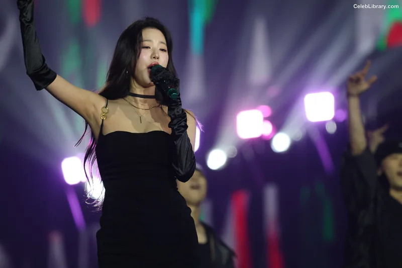 Jang Won-young  장원영 WONYOUNG photo 7 of 5846