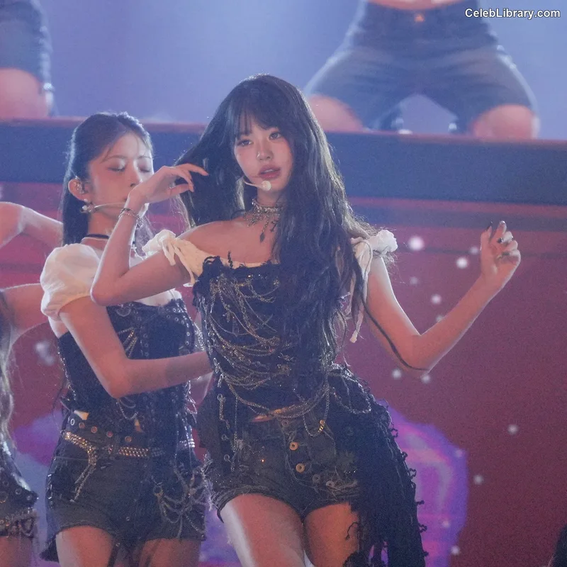 Jang Won-young  장원영 WONYOUNG photo 19 of 5846