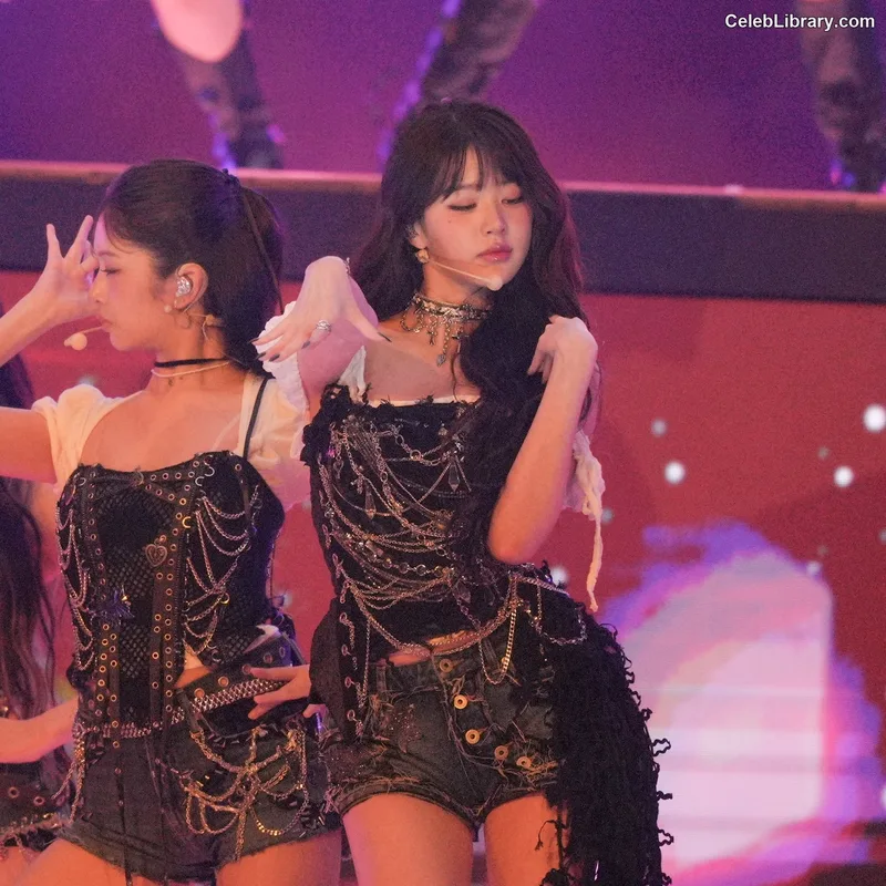 Jang Won-young  장원영 WONYOUNG photo 23 of 5846
