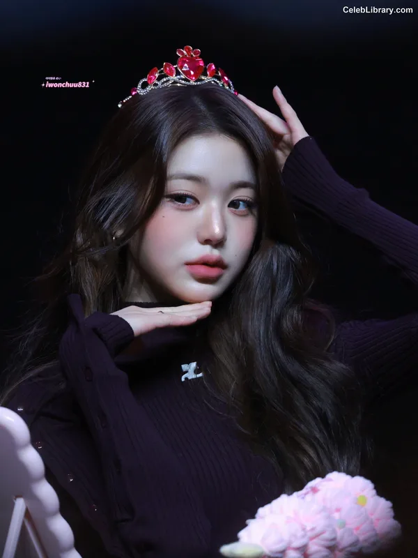 Jang Won-young  장원영 WONYOUNG photo 12 of 5846