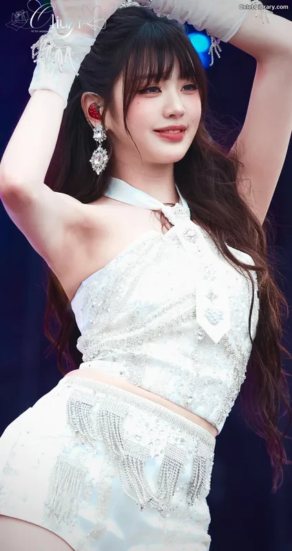 Jang Won-young  장원영 WONYOUNG photo 5 of 5846