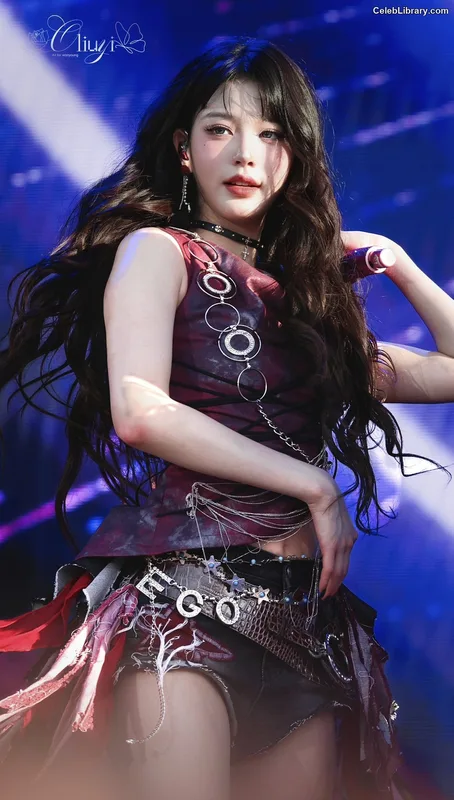 Jang Won-young  장원영 WONYOUNG photo 12 of 5846