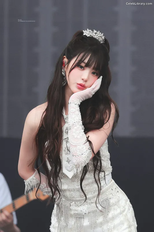 Jang Won-young  장원영 WONYOUNG photo 17 of 5846