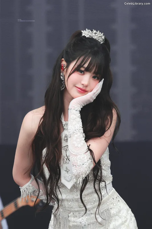 Jang Won-young  장원영 WONYOUNG photo 19 of 5846