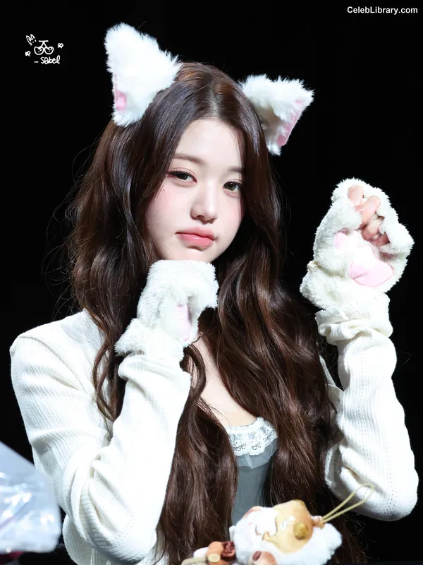 Jang Won-young 장원영 WONYOUNG photo 5 of 5846