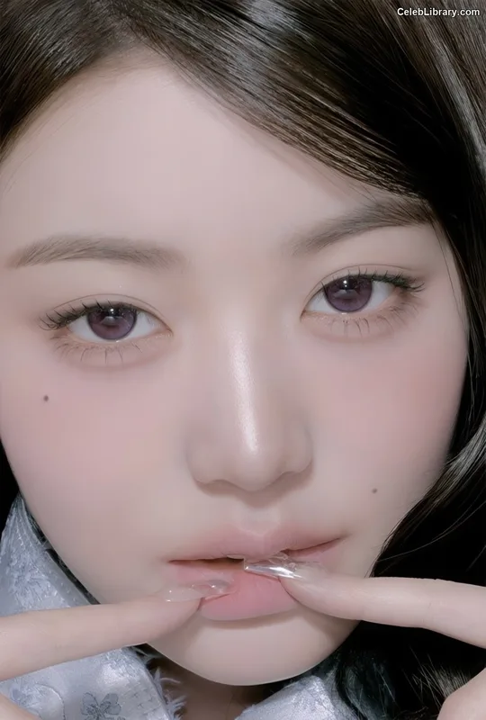 Jang Won-young 장원영 WONYOUNG photo 15 of 5846