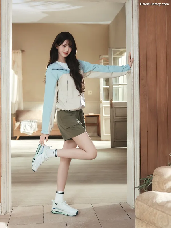 Jang Won-young 장원영 WONYOUNG photo 16 of 5846