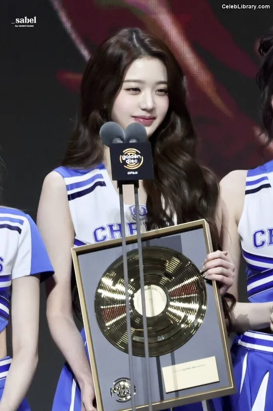 Jang Won-young 장원영 WONYOUNG photo 4 of 5846