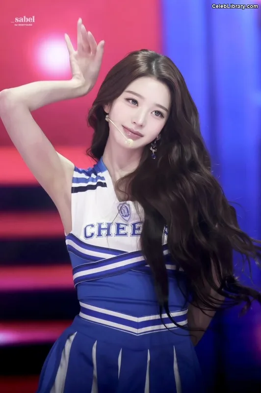 Jang Won-young 장원영 WONYOUNG photo 9 of 5846