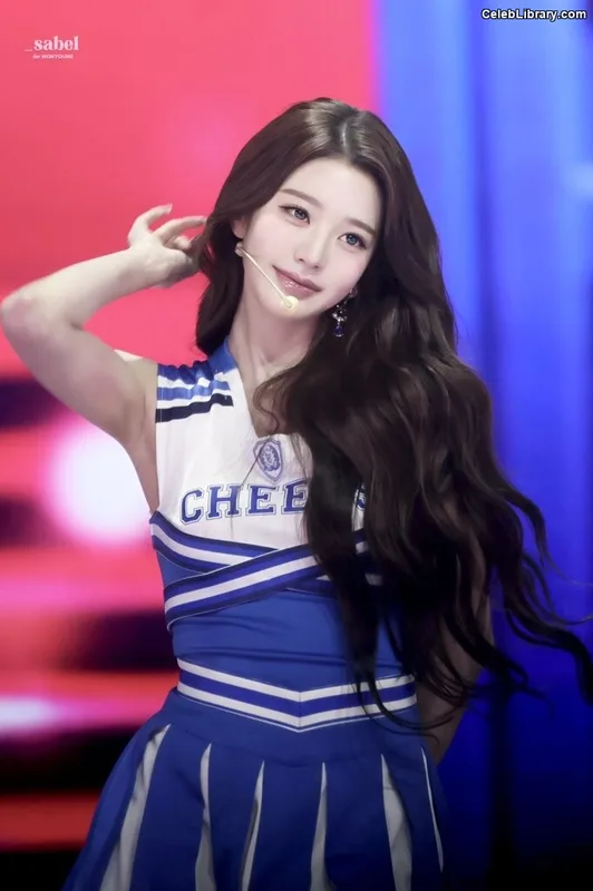 Jang Won-young 장원영 WONYOUNG photo 10 of 5846