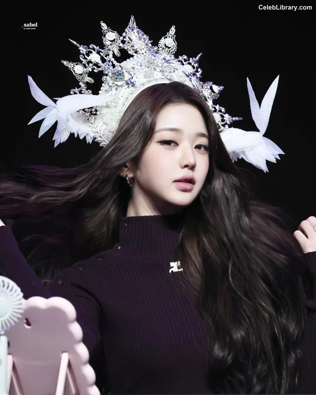 Jang Won-young 장원영 WONYOUNG photo 2 of 5846