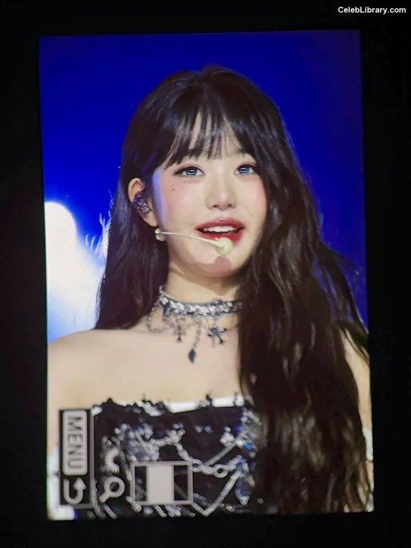 Jang Won-young 장원영 WONYOUNG photo 18 of 5846