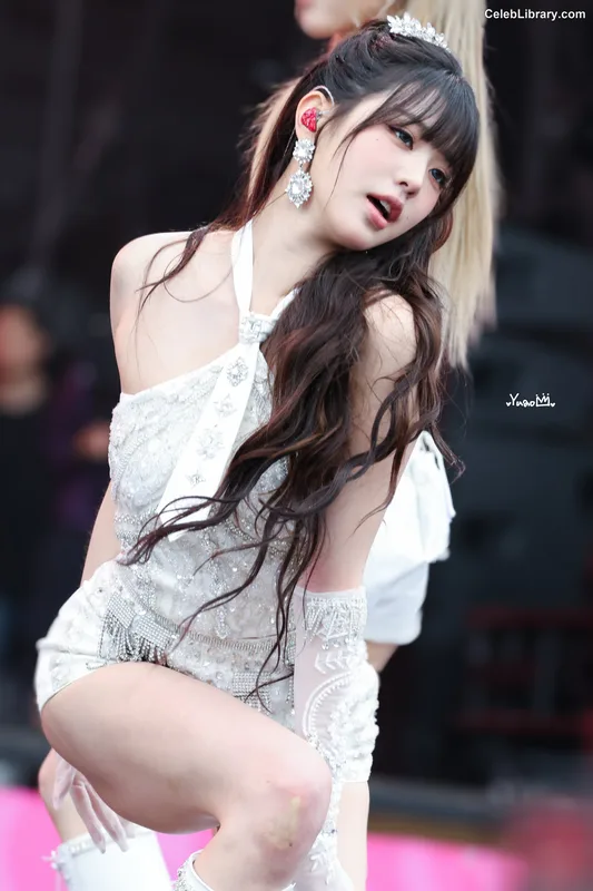 Jang Won-young 장원영 WONYOUNG photo 22 of 5846