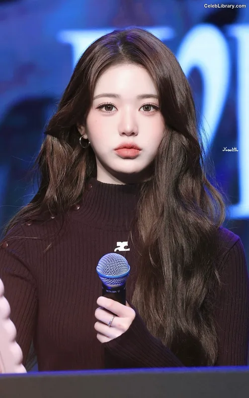 Jang Won-young 장원영 WONYOUNG photo 16 of 5846