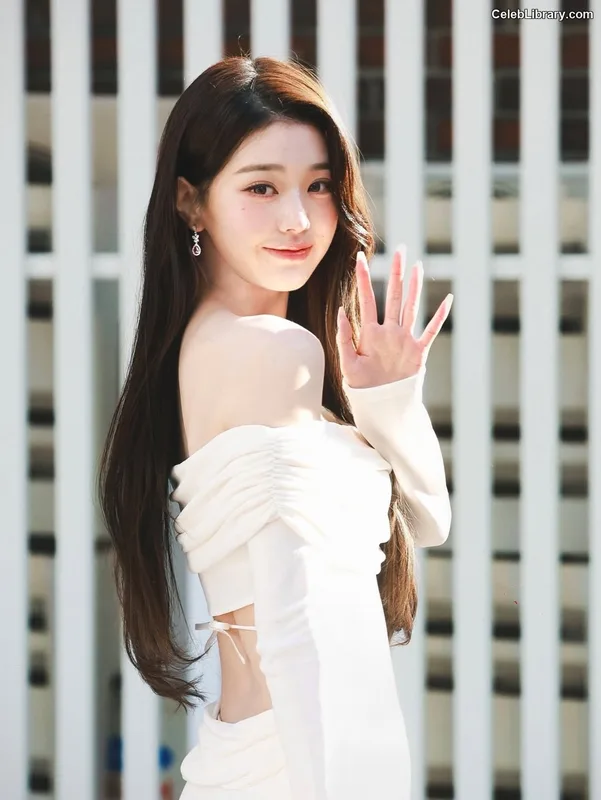 Jang Won-young 장원영 WONYOUNG photo 8 of 5846