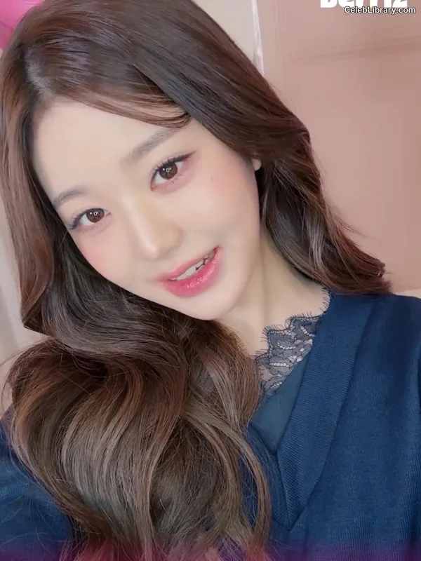 Jang Won-young 장원영 WONYOUNG photo 14 of 5846