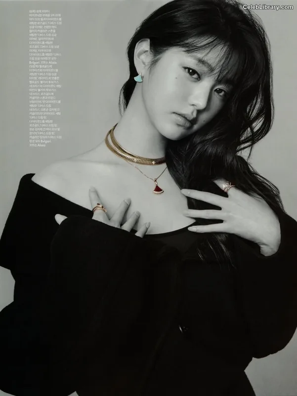 Jang Won-young 장원영 WONYOUNG photo 24 of 5846