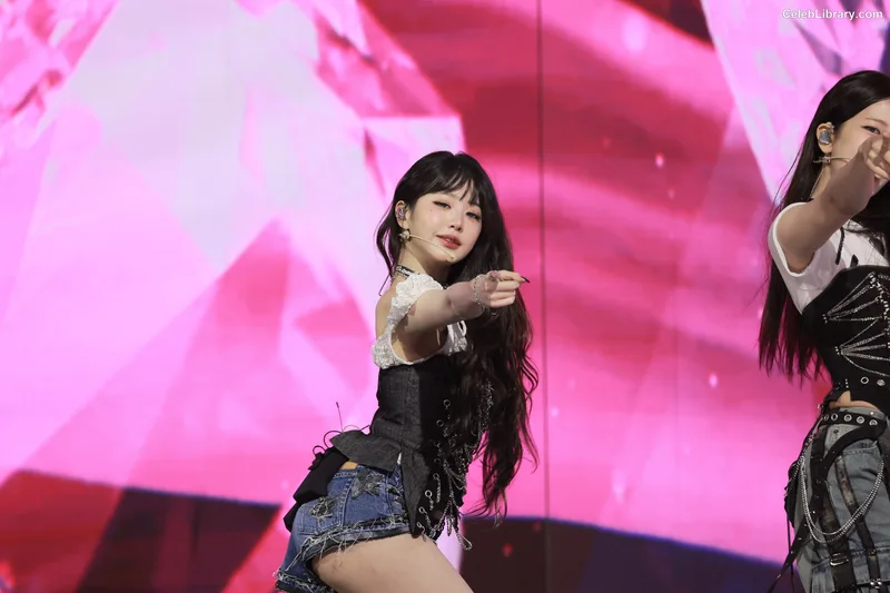 Jang Won-young  장원영 WONYOUNG photo 14 of 5846